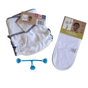 Geffen Baby’s cloth fitted diaper bundle including a snapless fitted cloth diaper, a Snappi fastener, and a quick absorber insert on a light  background