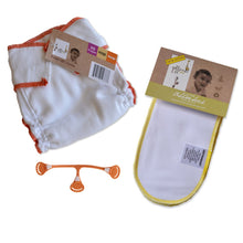 Geffen Baby’s Cloth Diaper Fitted Bundle, including a snapless fitted cloth diaper, a Snappi fastener, and a quick absorber insert on a light  background